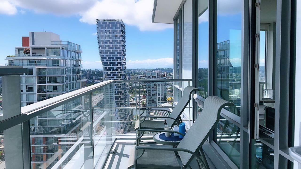 Brand New Seaview High-Rise Apartment Downtown Vancouver Exterior foto