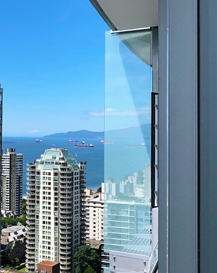Brand New Seaview High-Rise Apartment Downtown Vancouver Exterior foto
